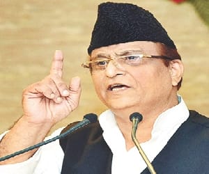 Azam khan favours the jaat reservation.